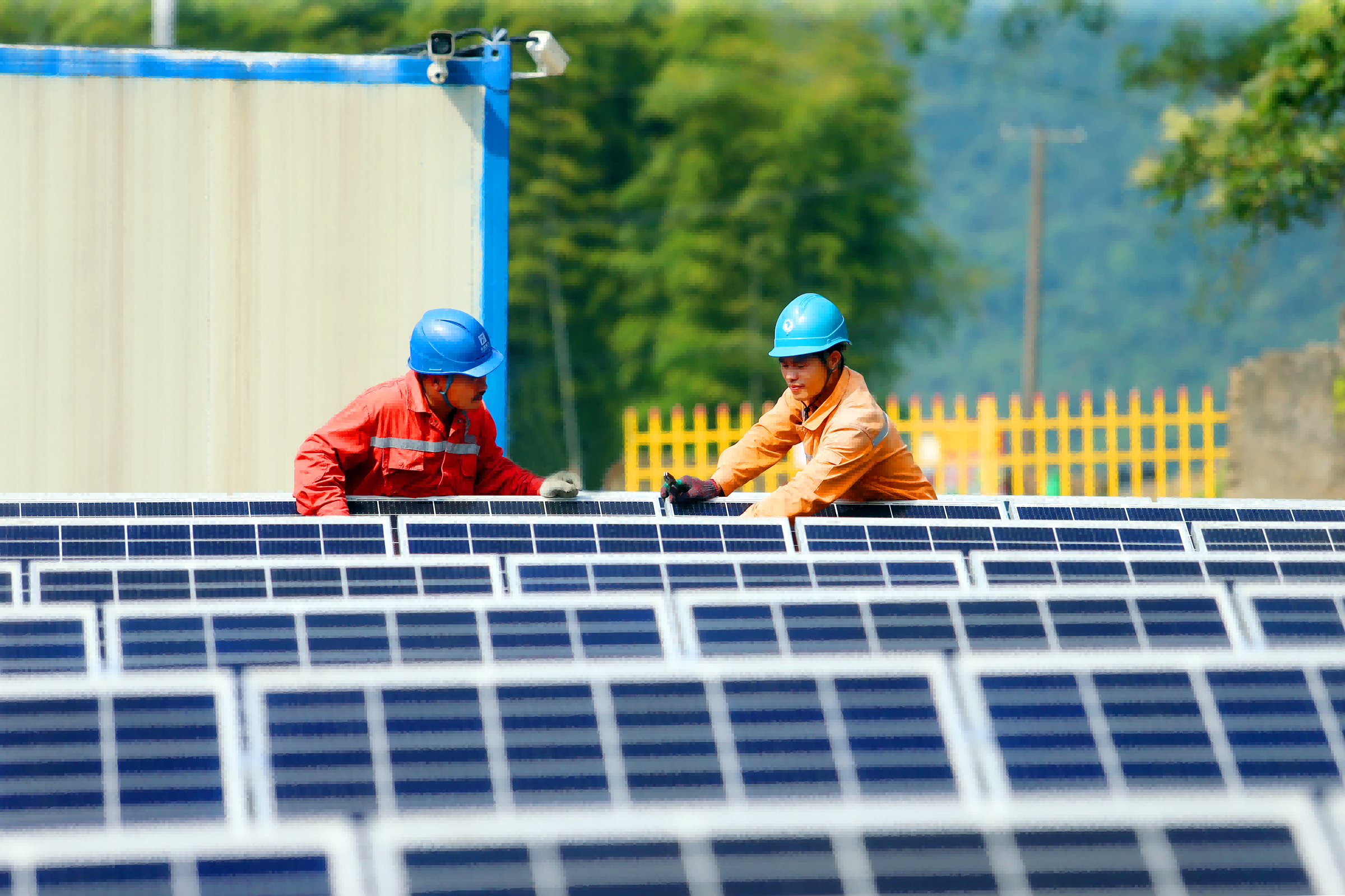 energy storage battery companies