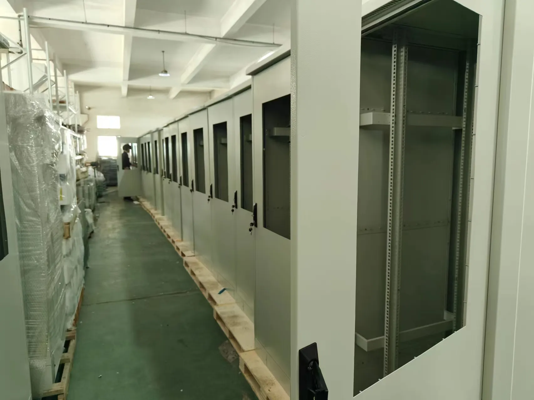 distributed energy storage definition